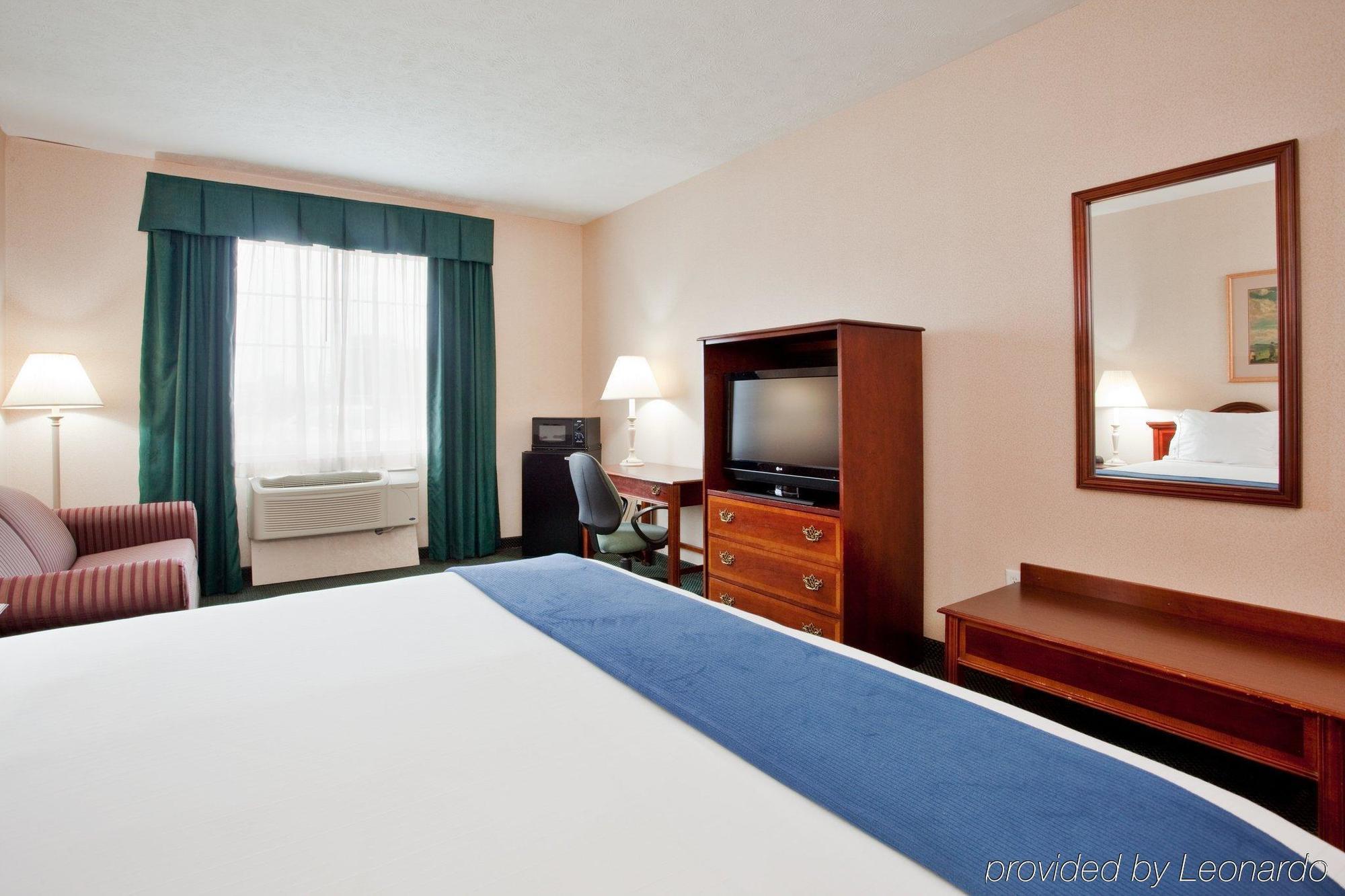 Holiday Inn Express Kilmarnock מראה חיצוני תמונה