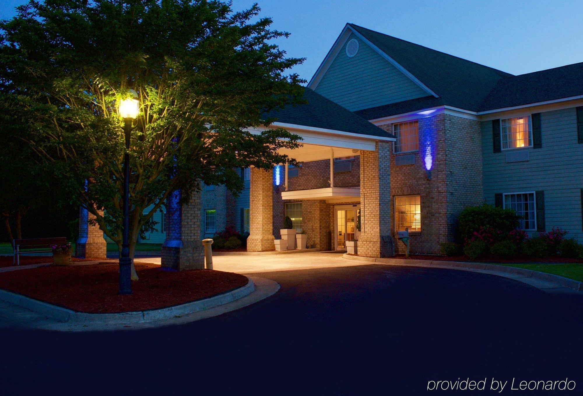 Holiday Inn Express Kilmarnock מראה חיצוני תמונה
