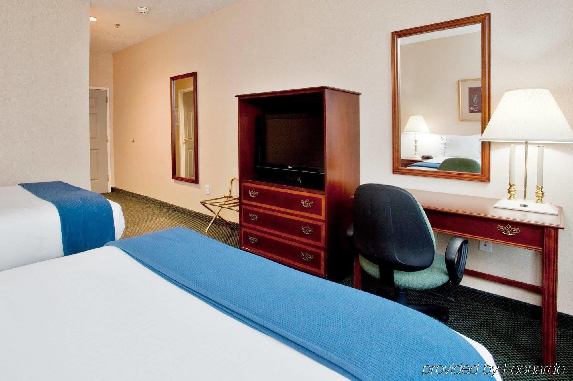 Holiday Inn Express Kilmarnock חדר תמונה